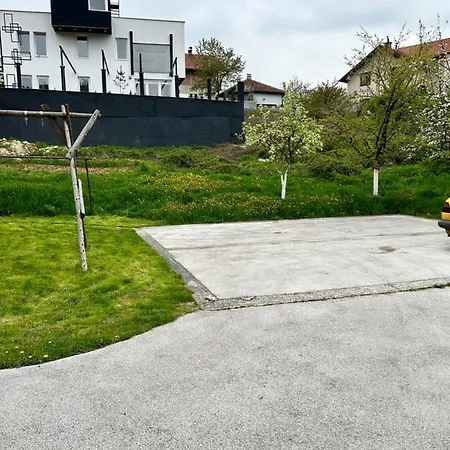 Close To Scc Luxury In Szarajevó