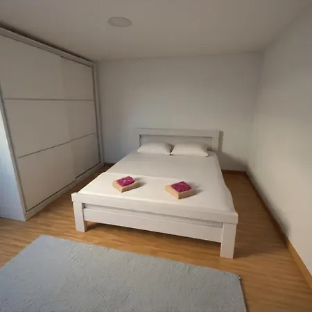 Close To Scc Luxury بيت للعطل سراييفو