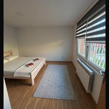 Close To Scc Luxury بيت للعطل سراييفو